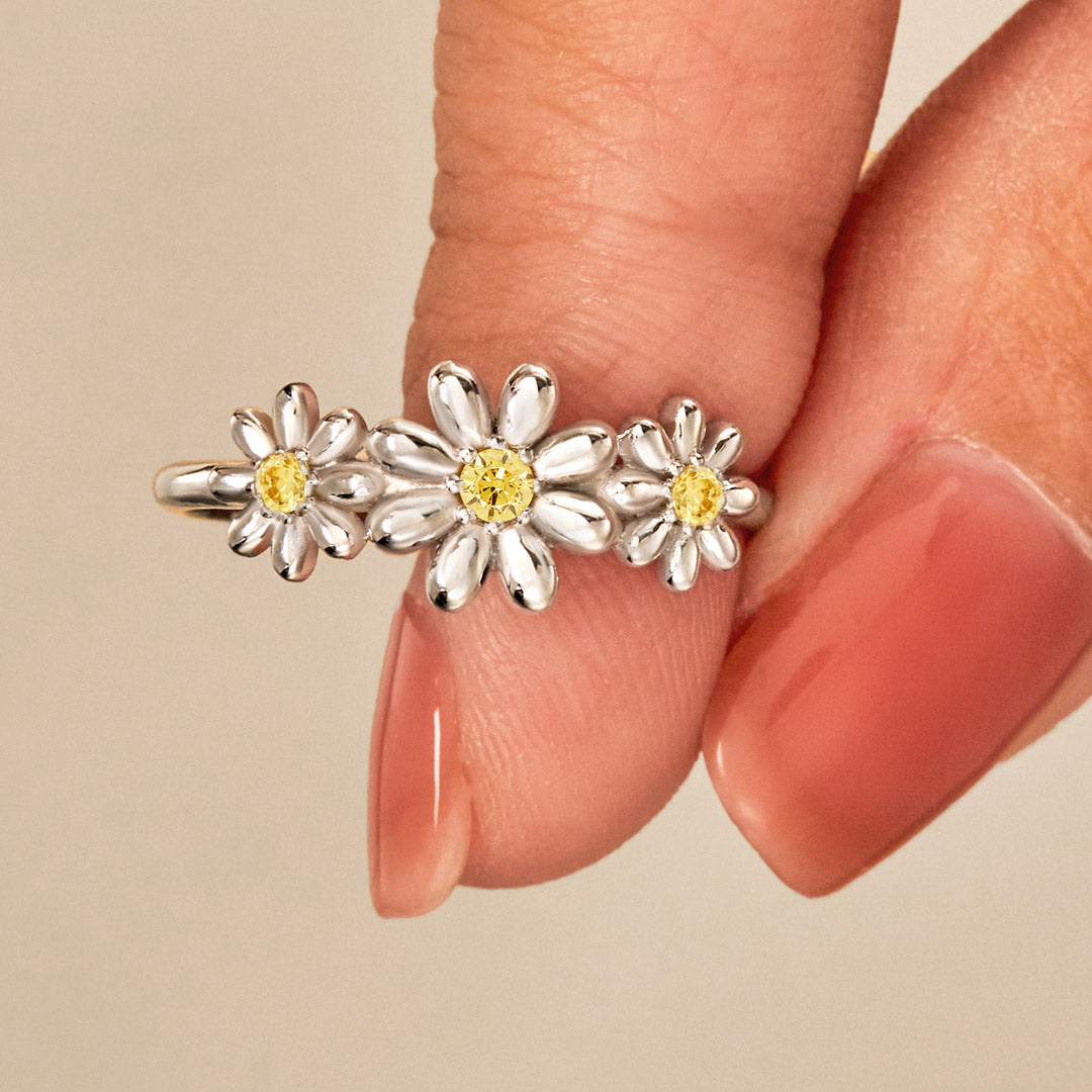 Rooting For You Three Flower Ring