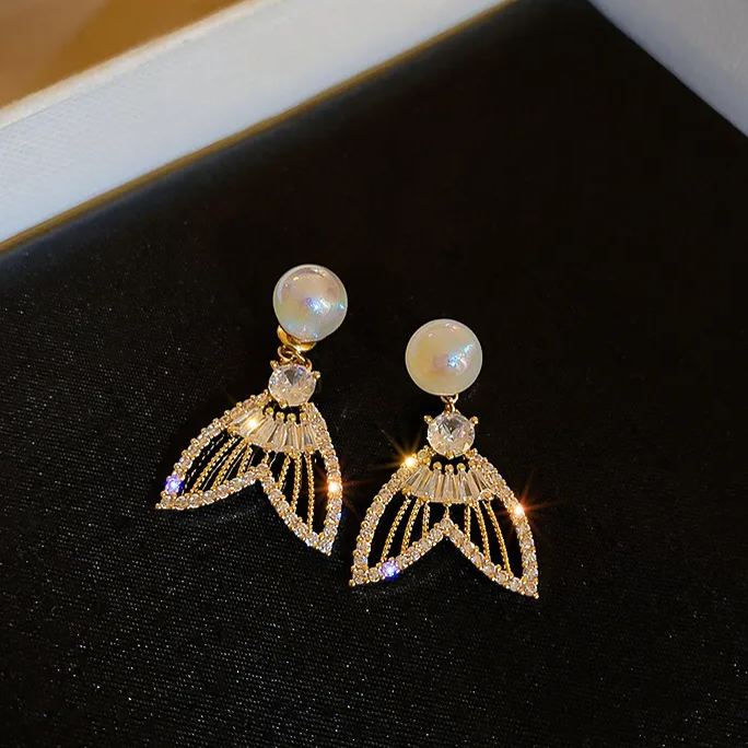 Sparkling Mermaid Pearl Fishtail Earrings